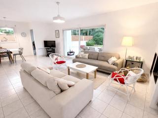 Grande maison près du phare avec Wi-Fi, animaux admis, parking, proche plage pour 8 personnes - FR-1-22-375 - 7