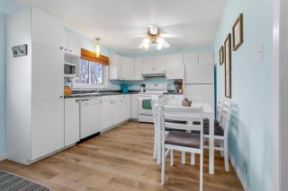 "At the Eau" - Charming 2 Bedroom Cottage! - 8