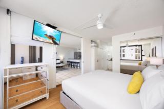 7FL Waikiki Retreat, Steps to Beach, Shops, Dining - 7