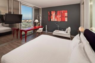 The Level at Meliá Barcelona Sky - 8