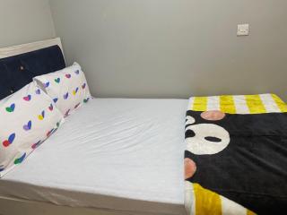 Ngoingwa BNB - 0