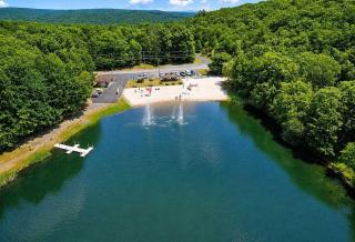 4BD Cabin in the Poconos Near Lake with Hot Tub, Sauna, Game Room and Movie Room - 8