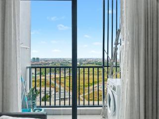 Modera Suites at Parkland Condo TK - 3