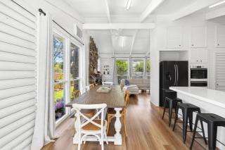 Lonsdale By The Sea - 4