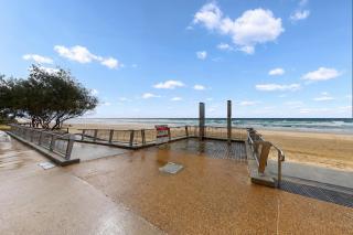 The Coastal Studio Mantra View - 3