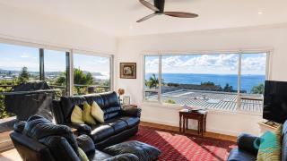 Caves Cottage - gorgeous 180 degree ocean views - 7
