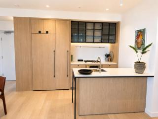 Artisan Yarra River Retreat Designer Finishes & Views - 7