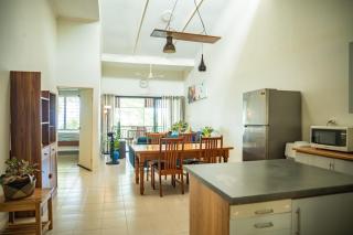 Seaview Apartment - 4