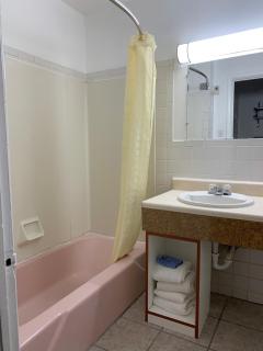 Ratons Peak Inn - 3