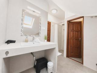 Amulett Studios Apartment - 4