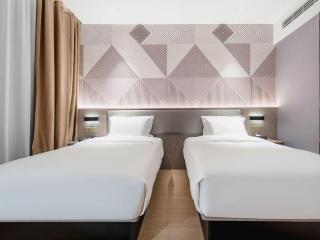 Borrman Hotel Wuzhou College Fumin Road - 8