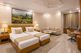 Hotel Aero Stay Empire Delhi Airport - 1