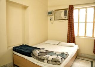 SRI VENKATESHWAR LODGE - 5
