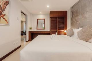 Tropical Holiday Retreat Near Surin Beach - 5