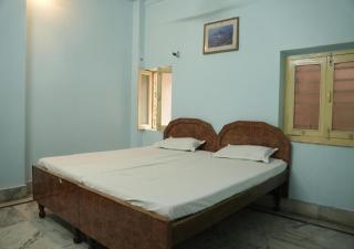 SRI VENKATESHWAR LODGE - 6