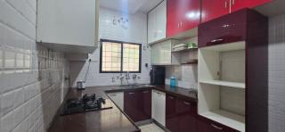 Ekaant Guesthouse 2Km from airport - 7