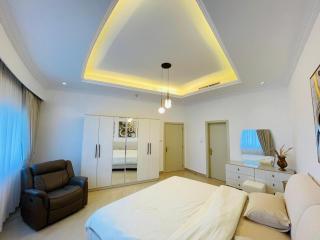 Al Hamra Residence Sea View Apartment - 4