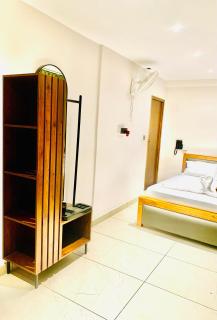 Hotel Emora Keys, 500 Mtrs From Madikeri Fort - 6