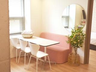 Hongik Univ Station Wave Family Suite #3 - 7