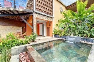 Balcons du Sud -Jacuzzi - Patio - 0