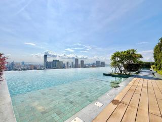 Beacon Executive Suites #Modern Chic #SkyPool #Georgetown #5pax #2BR 2bath #2Queen 1Single #Quality well maintained #Private host - 1