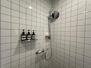 Hotel Le'O - 4