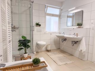 140qm Wohnung für 6-10 Personen, Zentrum - 2