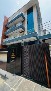 Grand Home - 1