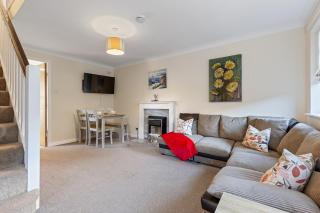 City Retreat with free parking - 7