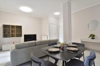 GuestHost - Sampierdarena Bright Apartment - 2