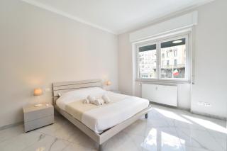 GuestHost - Sampierdarena Bright Apartment - 8