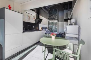 The naturist glamour suite - 1