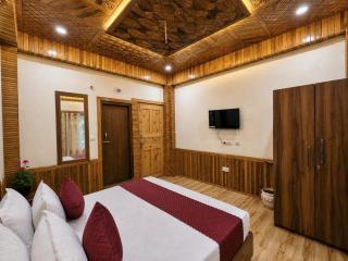 The Wooden Nook, Chail - 1