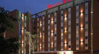Ibis Chengdu Yongfeng Hotel - 4