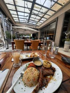 Sandton Skye Apartment l Backup Water & Power l Restaurant l Gym l Walk to Sandton City & Mandela Square - 8