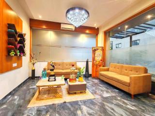 Hotel Sterling Executive - 8