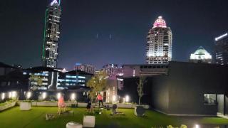 Sandton City Splendid Apartment 4 l Walk to Sandton City & MandelaSquare l Backup Power & Water - 4