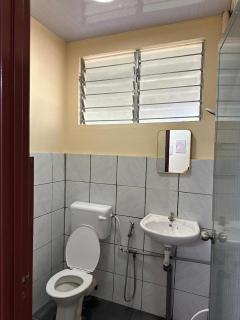 A LittleHome Stay Kudat - 5