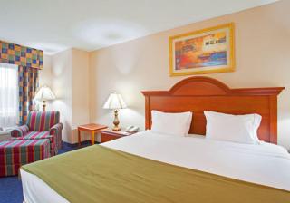 Baymont by Wyndham Galesburg - Galesburg - 3