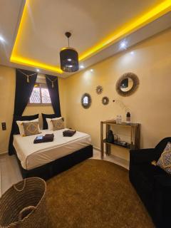 Oas in Medina - 3-Bedroom & Fantastic Terrace - Marrakesch - 7