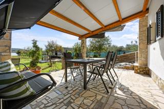 Holiday Home Eli with Direct Access to the Sea - by Istrabook - 4