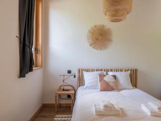 Chalet Marshall - Private Sauna - BBQ - 6 Minutes from Chamonix - By Cozee Rentals - 5