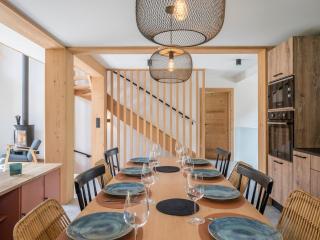 Chalet Marshall - Private Sauna - BBQ - 6 Minutes from Chamonix - By Cozee Rentals - 2