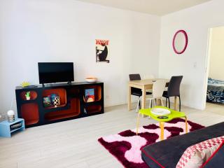 Cosy Pop - Proche centre - Lave Linge & WIFI - 6