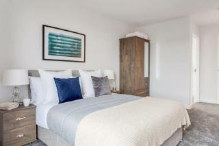 Spacious 2BED Central Birmingham Apartment w WiFi - 9