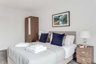 Spacious 2BED Central Birmingham Apartment w WiFi - 3