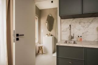 Chic Studio Antwerp Center – Hotel Comfort - 1