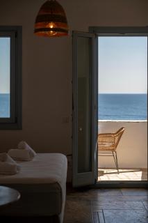 Sea view rooms in kardiani - 2