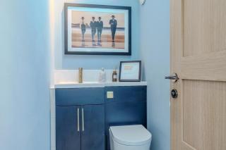 Beautiful 4 bed 4 bath house with direct sea views - 1