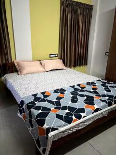 Gayathri Enclave 1 and 2 Bedroom Fully Furnished Apt - 3
